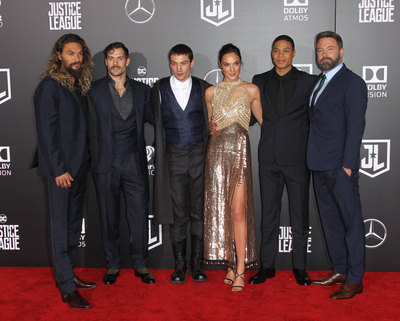Justice League Cast Poster 2877291