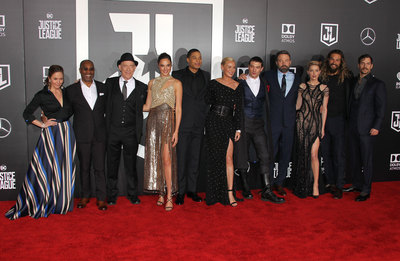 Justice League Cast Poster 2877292