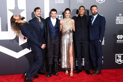 Justice League Cast Poster 2877297