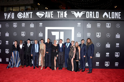 Justice League Cast Poster 2877298
