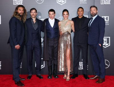 Justice League Cast Poster 2877300