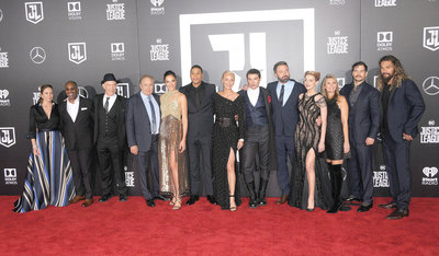 Justice League Cast Poster 2877301