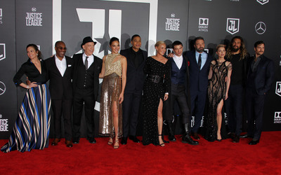 Justice League Cast Poster 2877321