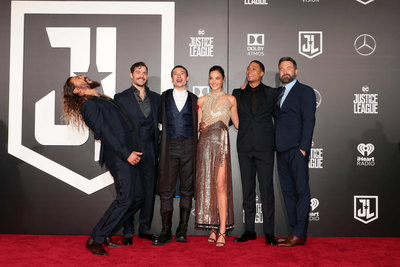 Justice League Cast Poster 2877343