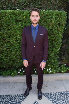 Justin Hartley Poster 2771972