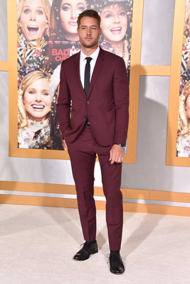 Justin Hartley Poster 2824466