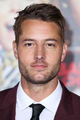 Justin Hartley Poster 2824569