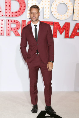 Justin Hartley Poster 2824646