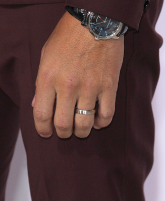 Justin Hartley Poster 2824721