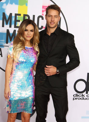 Justin Hartley Poster 2890402