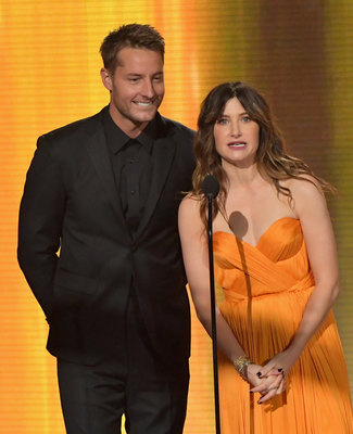 Justin Hartley Poster 2890478