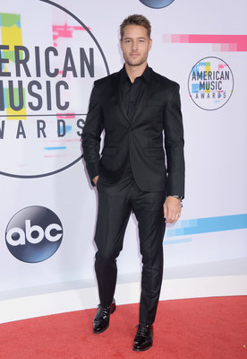 Justin Hartley Poster 2890495