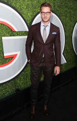 Justin Hartley Poster 2928889