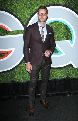 Justin Hartley Poster 2928899