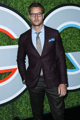 Justin Hartley Poster 2928922