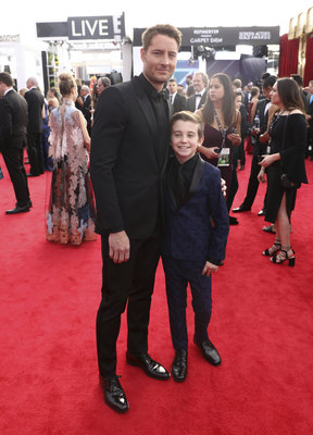 Justin Hartley Poster 2963005