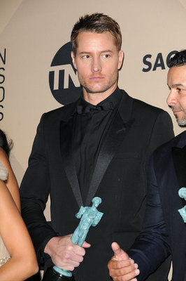 Justin Hartley Poster 2963037