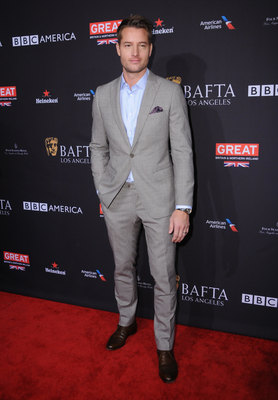 Justin Hartley Poster 2963071