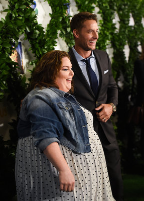 Justin Hartley Poster 3254069