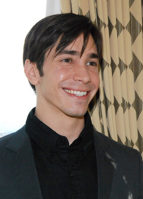 Justin Long Poster 2249552