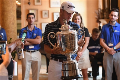 Justin Thomas Poster 3482651