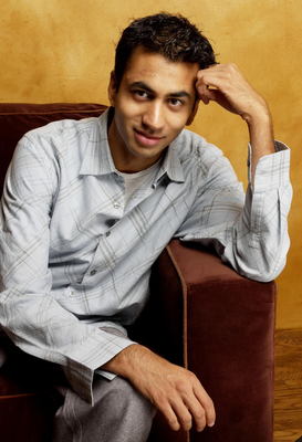 Kal Penn Poster 3276877