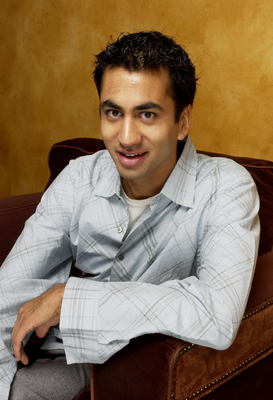 Kal Penn Poster 3276881
