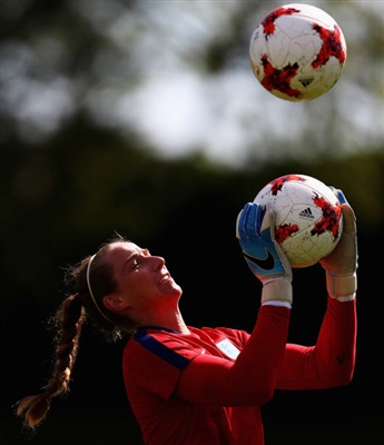 Karen Bardsley Poster 3690303
