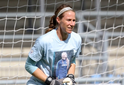 Karen Bardsley Poster 3690329