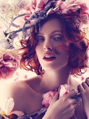 Karen Elson Poster 2432828
