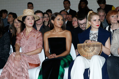 Kat Graham Poster 3089382