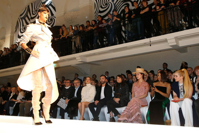 Kat Graham Poster 3089398