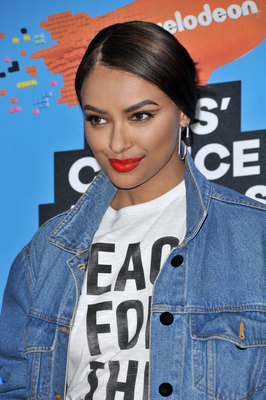 Kat Graham Poster 3191149