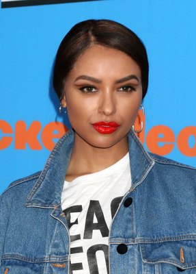 Kat Graham Poster 3207157