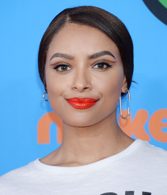 Kat Graham Poster 3218680