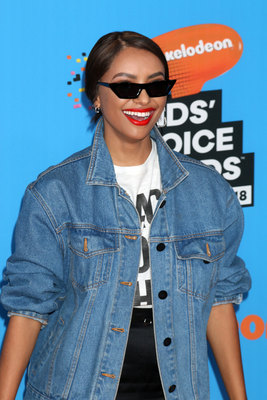 Kat Graham Poster 3218734