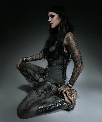 Kat Von D Poster 1944642