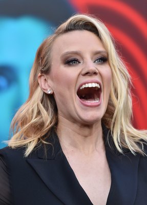 Kate Mckinnon Poster 3749762