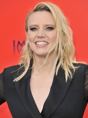 Kate Mckinnon Poster 3749821