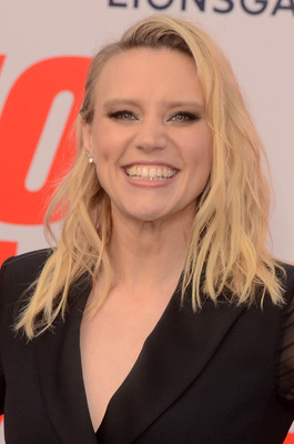 Kate Mckinnon Poster 3749830