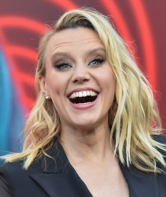Kate Mckinnon Poster 3749866