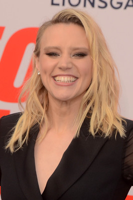 Kate Mckinnon Poster 3749892