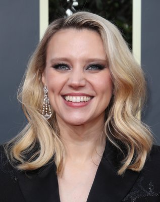 Kate Mckinnon Poster 3946162