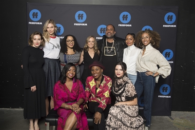 Katie Stevens Poster 3035045