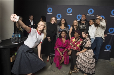 Katie Stevens Poster 3035054