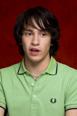 Keir Gilchrist Poster 2451068