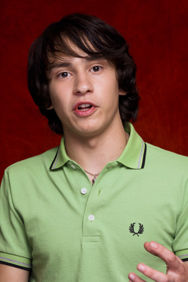 Keir Gilchrist Poster 2451084