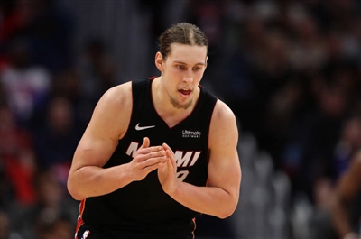 Kelly Olynyk Poster 3433277