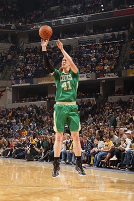 Kelly Olynyk Poster 3433307