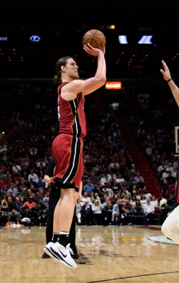 Kelly Olynyk Poster 3433308